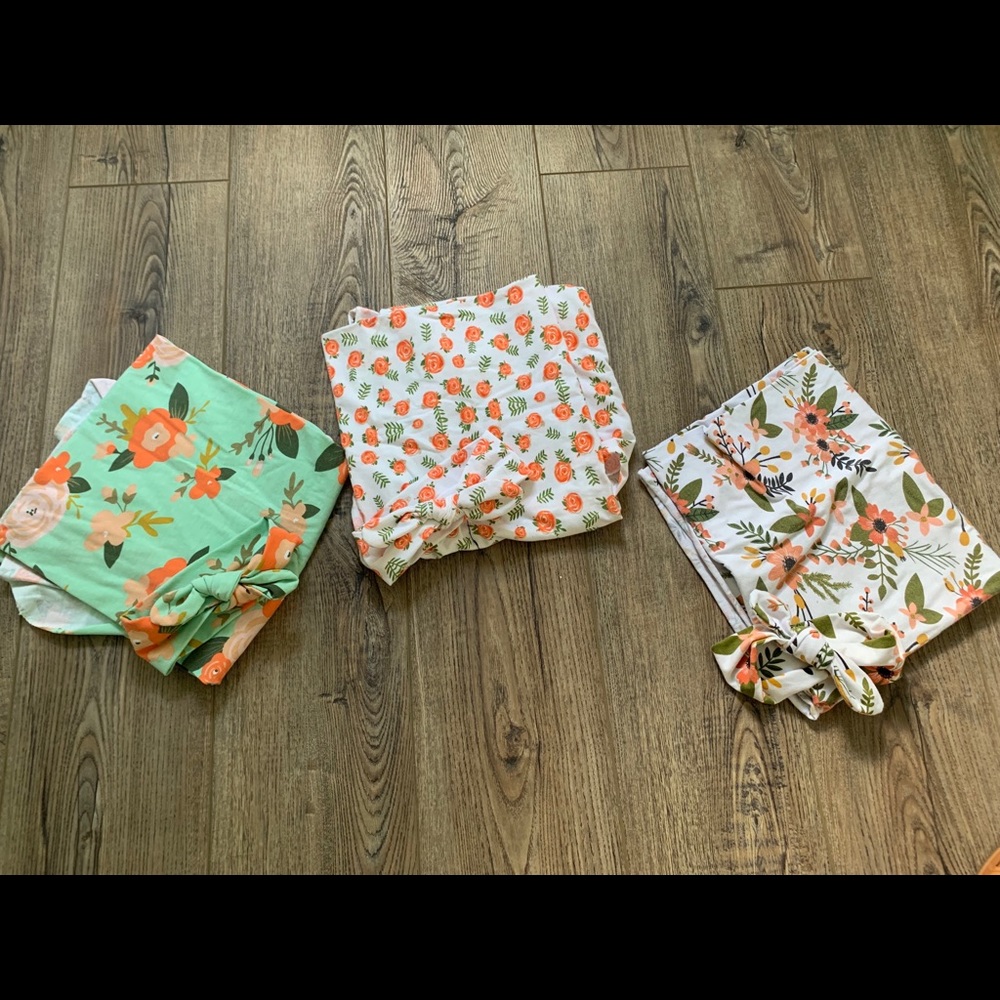 Newborn swaddles and headbands